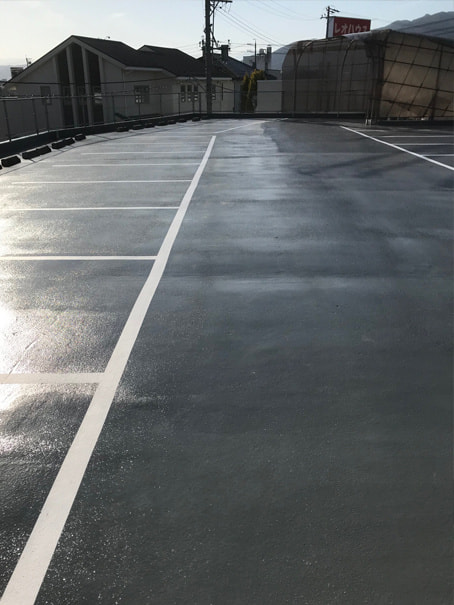 特殊技工⑤超速硬化ウレタンスプレー防水工法